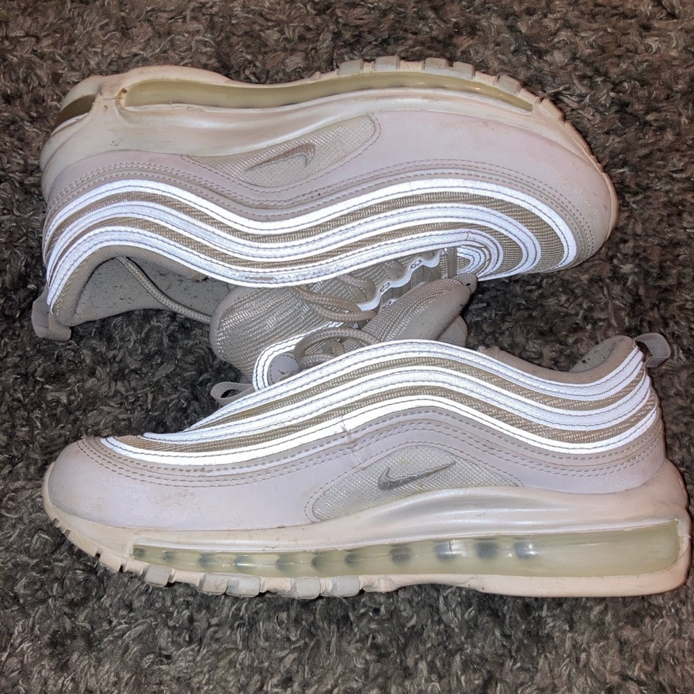 White Nike air max